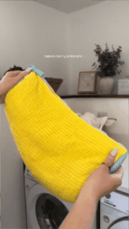 GIF 2